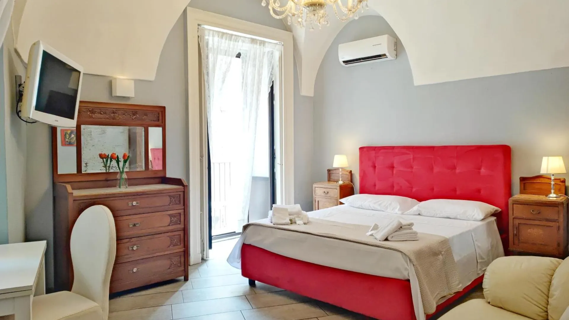 Appartamento Esclusivo Con Vista Duomo E 5 Balconi Catania Italy